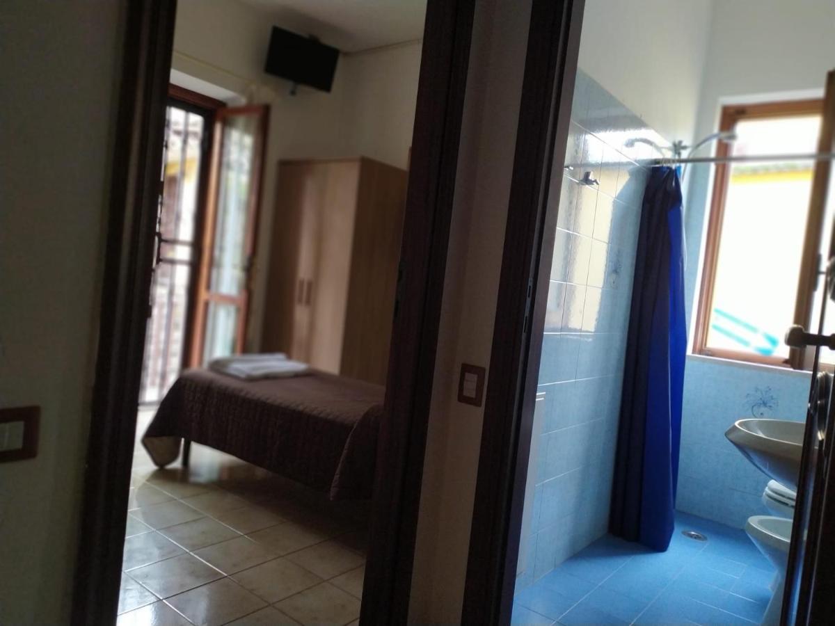 Bed and Breakfast Domus Getsemani Рим Экстерьер фото