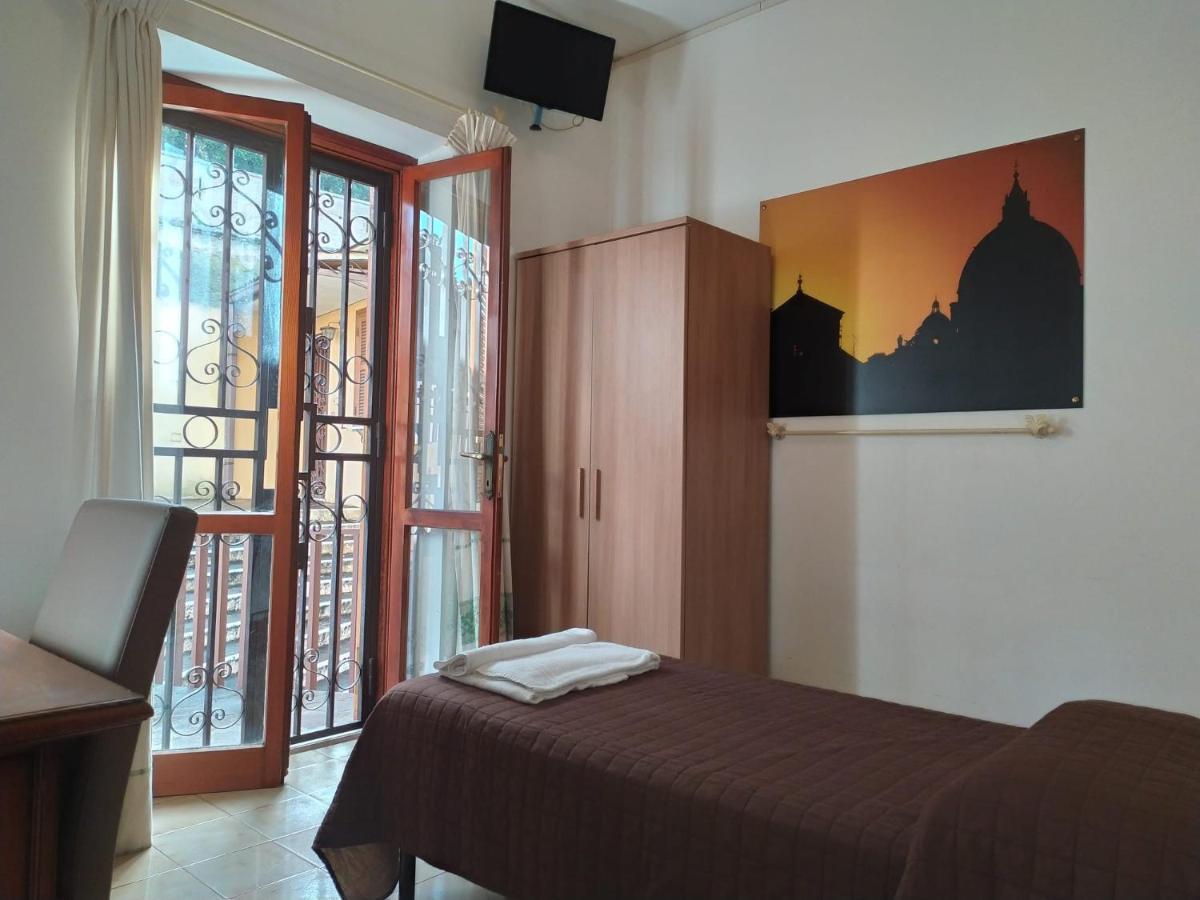 Bed and Breakfast Domus Getsemani Рим Экстерьер фото